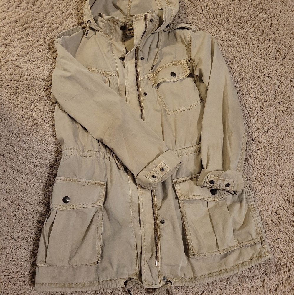 Aritiza Jacket